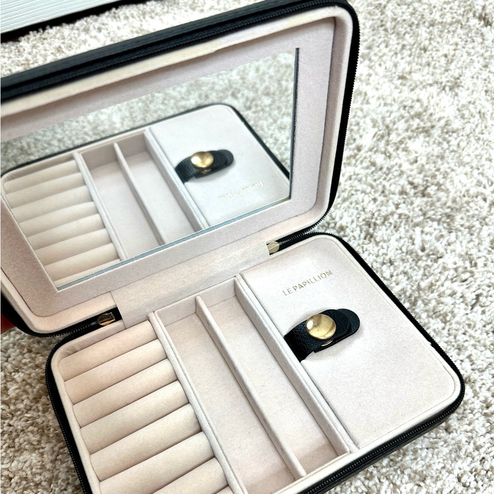 Le Papillion Jewelry Travel Case